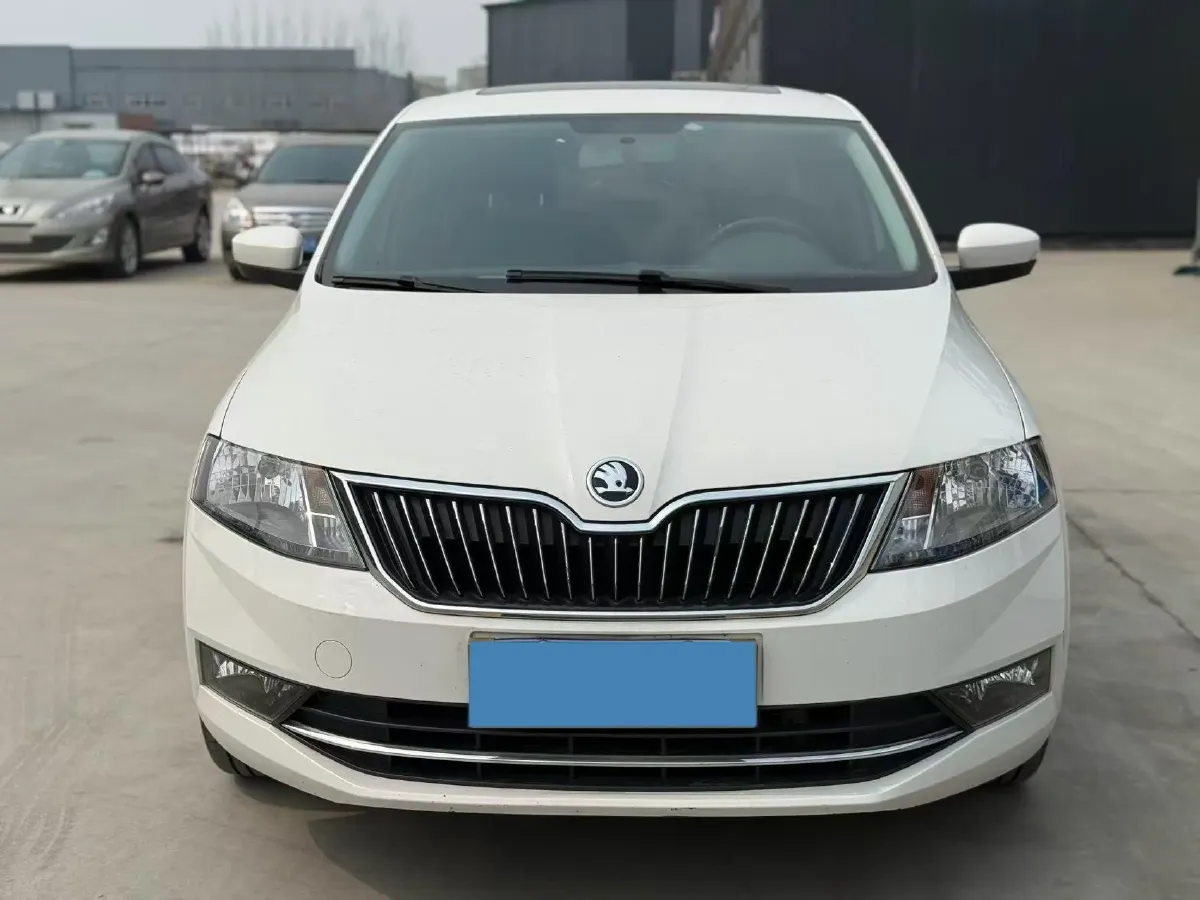 2019 SWM G01 1.5T 156HP L4 6MT,autocango,china used car exporter,china ev exporter,chinese used car exporter,chinese used ev exporter