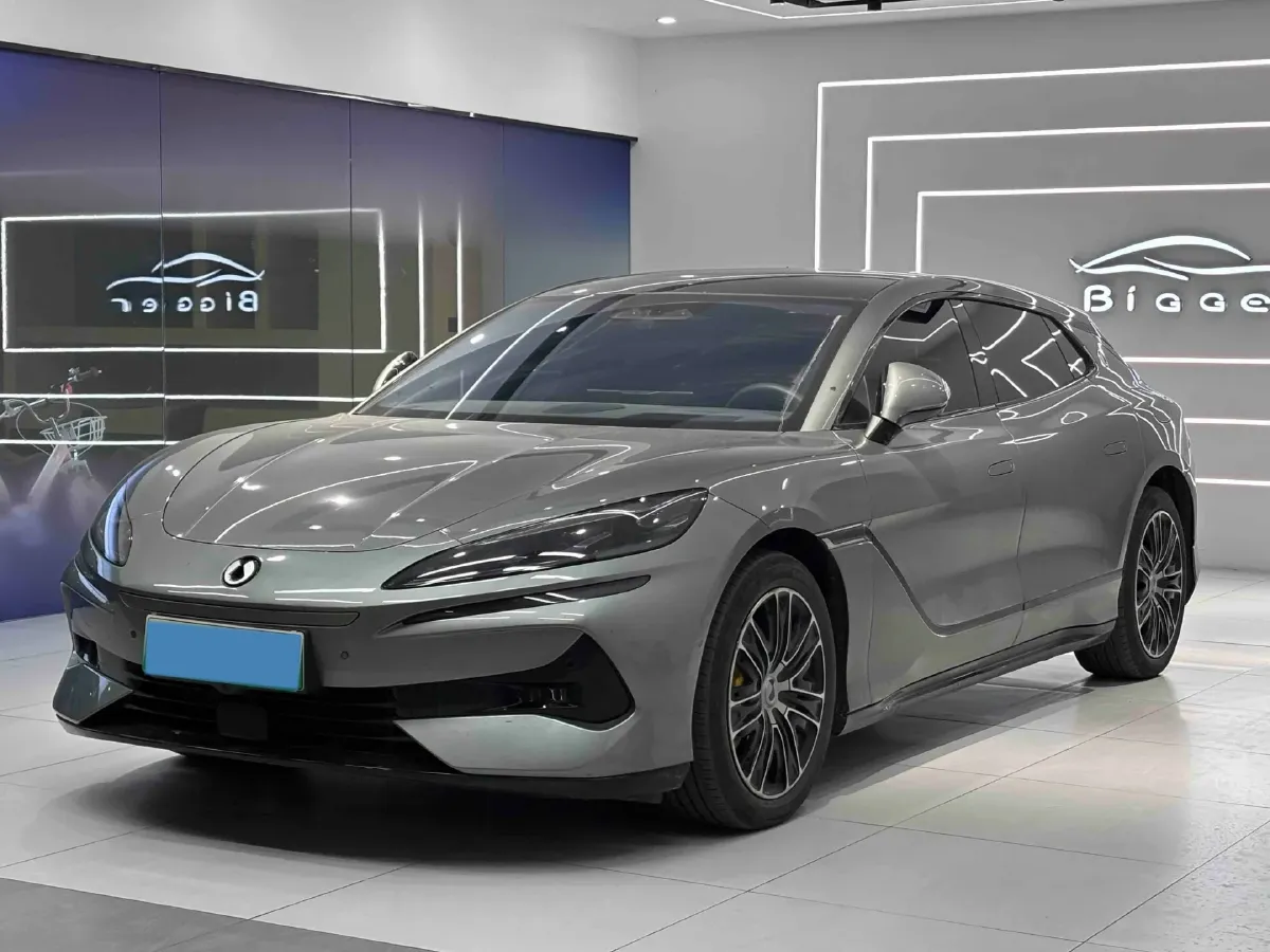 2024 Denza DenzaZ9GT 2.0T 207HP L4 E-CVT PHEV 38.5KWH,autocango,china used car exporter,china ev exporter,chinese used car exporter,chinese used ev exporter