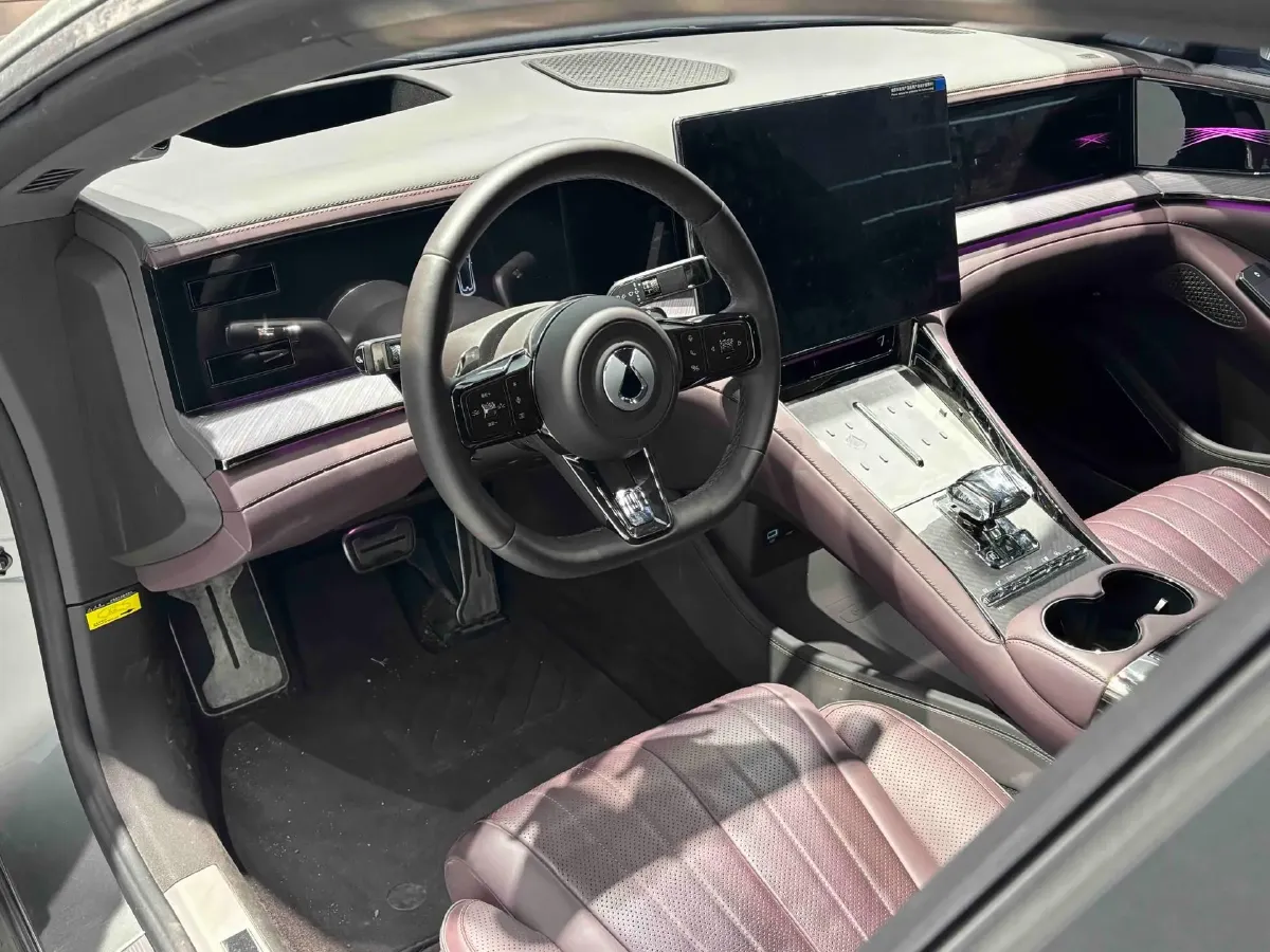 2024 Denza DenzaZ9GT 2.0T 207HP L4 E-CVT PHEV 38.5KWH,autocango,china used car exporter,china ev exporter,chinese used car exporter,chinese used ev exporter