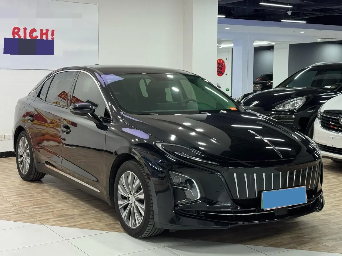 2024 HongQi E-QM5 BEV 60KWH,autocango,china used car exporter,china ev exporter,chinese used car exporter,chinese used ev exporter