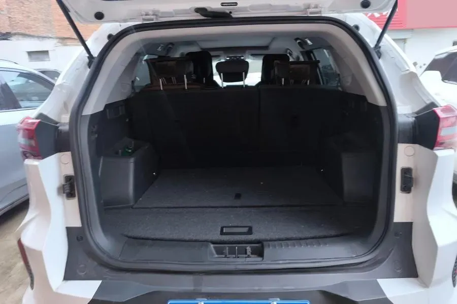 2023 Jetour X70 1.5T 156HP L4 6MT,autocango,china used car exporter,china ev exporter,chinese used car exporter,chinese used ev exporter