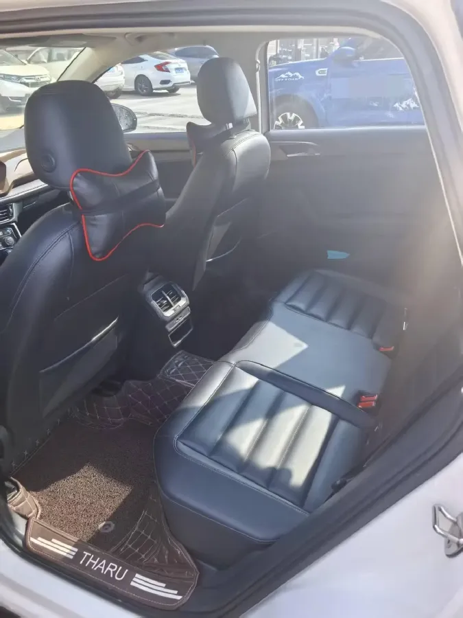 2019 MINI MINI 1.5T 102HP L3 7DCT,autocango,china used car exporter,china ev exporter,chinese used car exporter,chinese used ev exporter