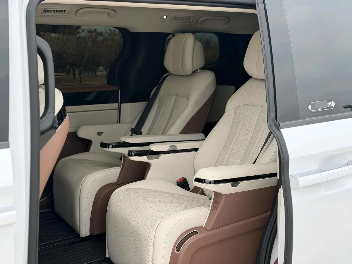 2025 BYD Xia 1.5T 156HP L4 E-CVT PHEV 36.6KWH,autocango,china used car exporter,china ev exporter,chinese used car exporter,chinese used ev exporter