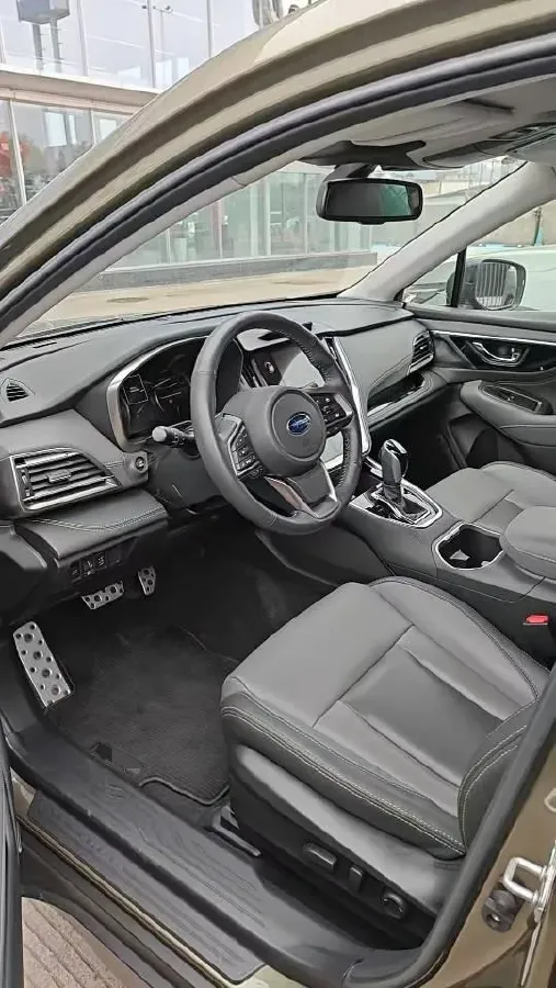 2022 Subaru Outback 2.5L 169HP H4 CVT,autocango,china used car exporter,china ev exporter,chinese used car exporter,chinese used ev exporter