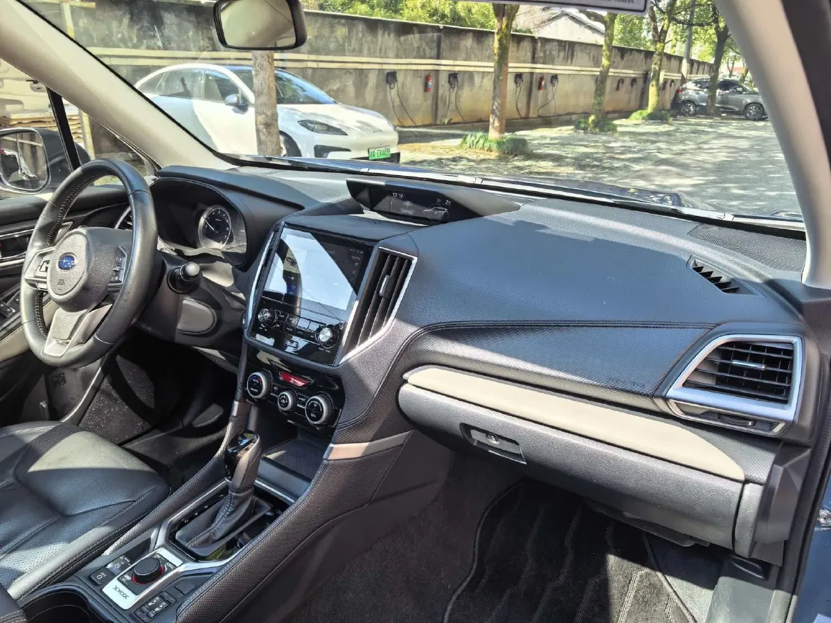 2022 Subaru Forester 2.0L 154HP H4 CVT,autocango,china used car exporter,china ev exporter,chinese used car exporter,chinese used ev exporter