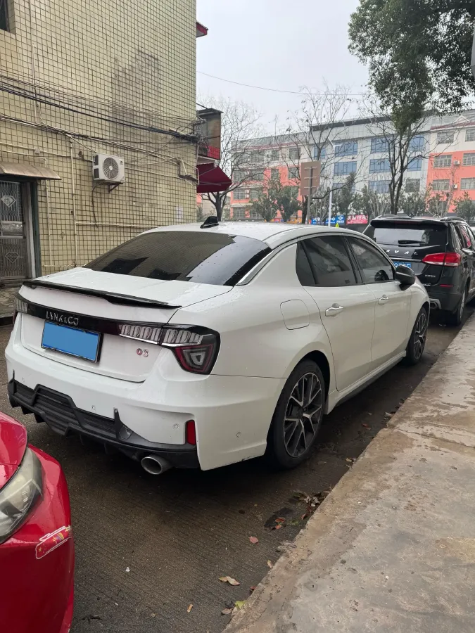 2019 LYNK&CO 01 2.0T 190HP L4 6AT,autocango,china used car exporter,china ev exporter,chinese used car exporter,chinese used ev exporter