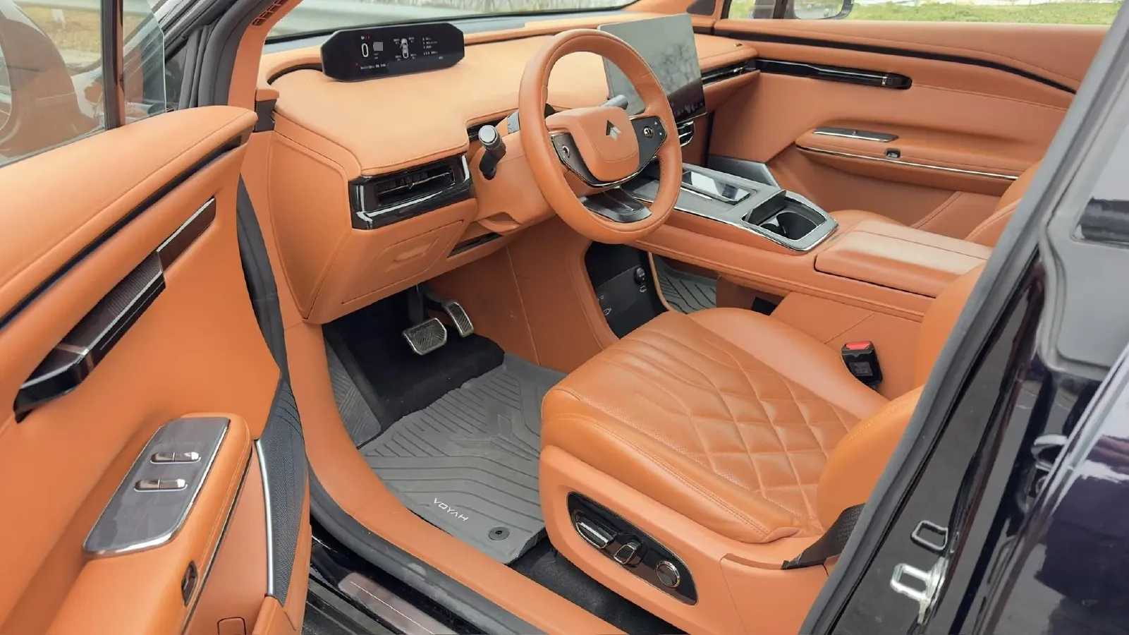 2024 HYPTEC HT BEV 99.5KWH,autocango,china used car exporter,china ev exporter,chinese used car exporter,chinese used ev exporter