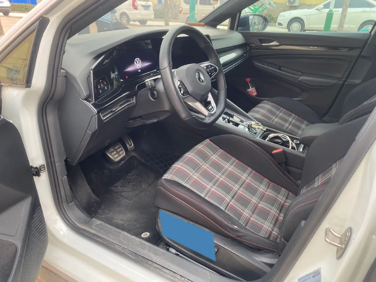 2023 Volkswagen Golf 1.4T 150HP L4 7DCT,autocango,china used car exporter,china ev exporter,chinese used car exporter,chinese used ev exporter