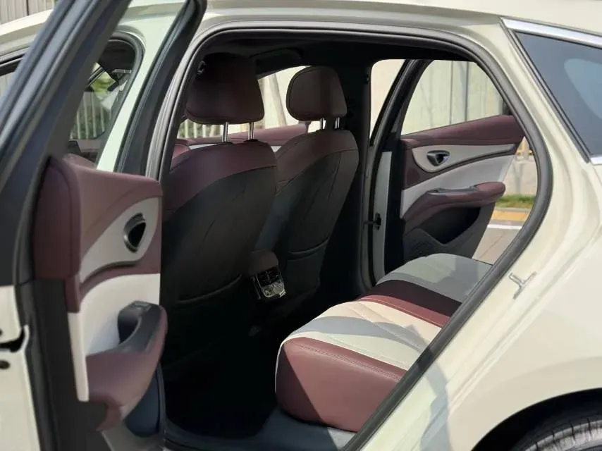 2026 BYD Seal07 DM-i 1.5T 156HP L4 E-CVT PHEV,autocango,china used car exporter,china ev exporter,chinese used car exporter,chinese used ev exporter