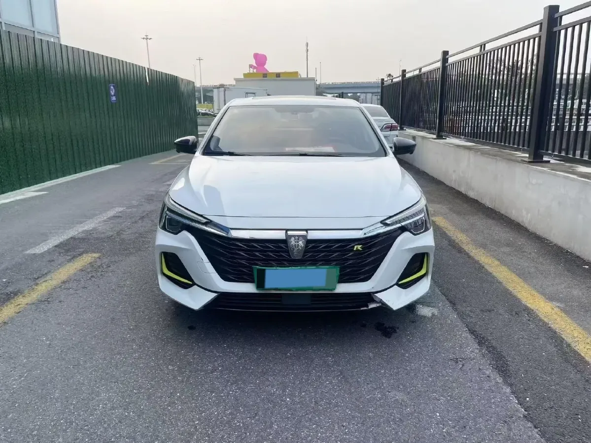 2019 Roewe i6 1.5T 169HP L4 AMT PHEV 9.1KWH,autocango,china used car exporter,china ev exporter,chinese used car exporter,chinese used ev exporter
