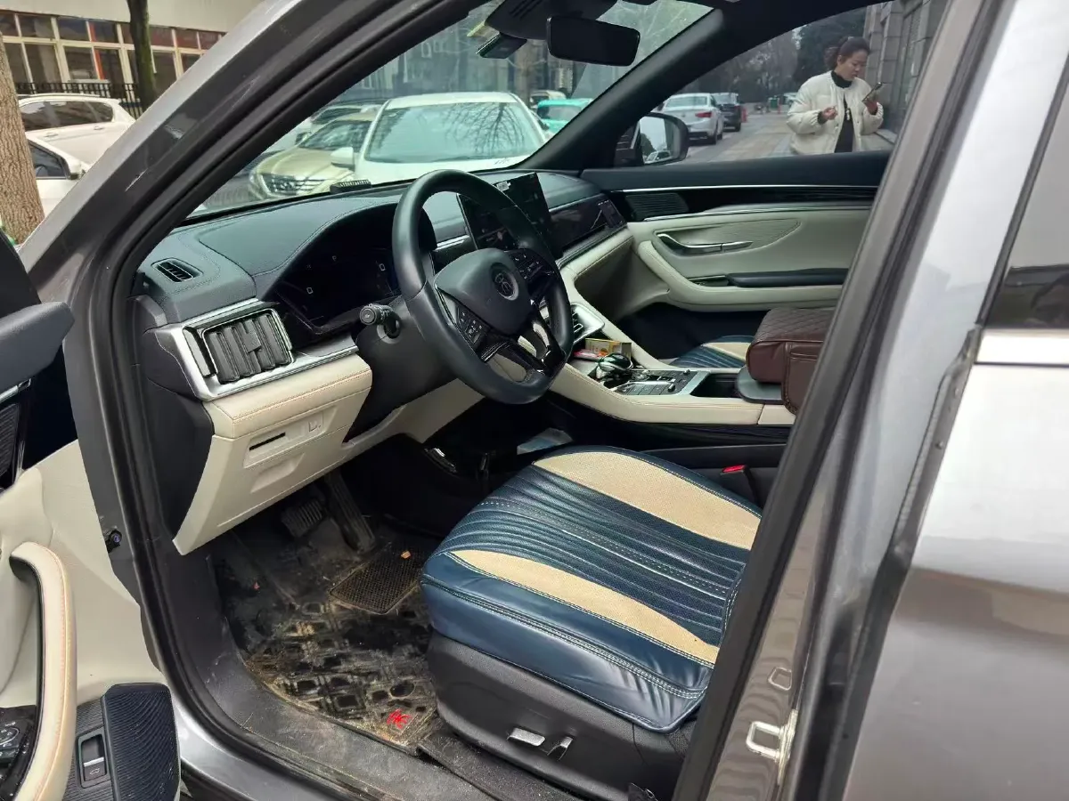 2022 Hyundai Tucson 2.0L 150HP L4 6AT Hybrid,autocango,china used car exporter,china ev exporter,chinese used car exporter,chinese used ev exporter