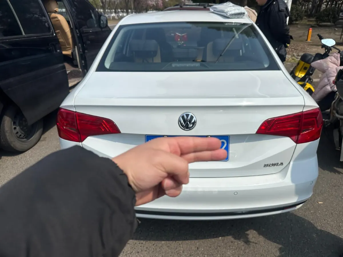 2021 Volkswagen Bora 1.5L 113HP L4 6AT,autocango,china used car exporter,china ev exporter,chinese used car exporter,chinese used ev exporter