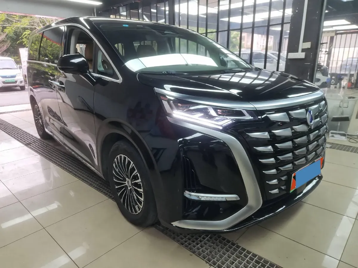 2022 HongQi HS7 3.0T 337HP V6 8AT,autocango,china used car exporter,china ev exporter,chinese used car exporter,chinese used ev exporter