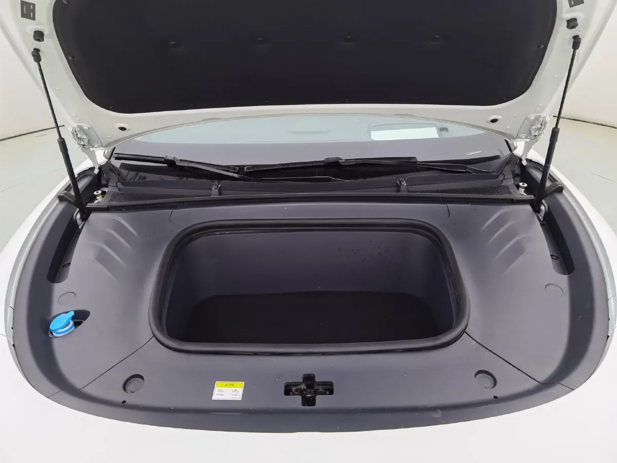 2023 Voyah ZhuiGuang BEV 82.11KWH,autocango,china used car exporter,china ev exporter,chinese used car exporter,chinese used ev exporter