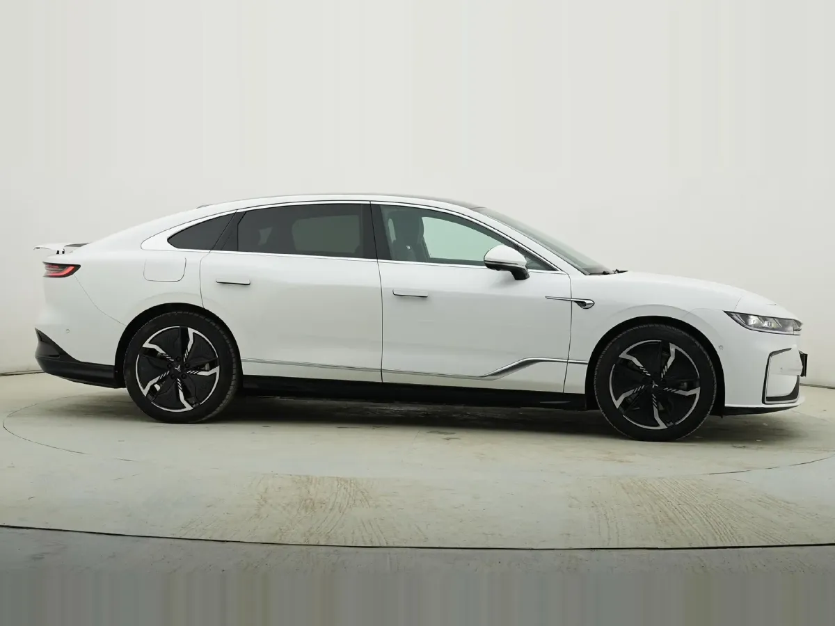 2023 Voyah ZhuiGuang BEV 82.11KWH,autocango,china used car exporter,china ev exporter,chinese used car exporter,chinese used ev exporter