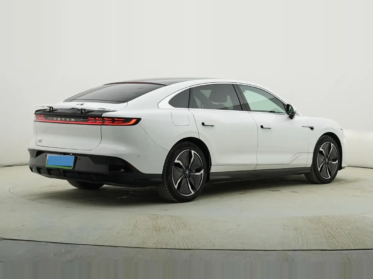 2023 Voyah ZhuiGuang BEV 82.11KWH,autocango,china used car exporter,china ev exporter,chinese used car exporter,chinese used ev exporter