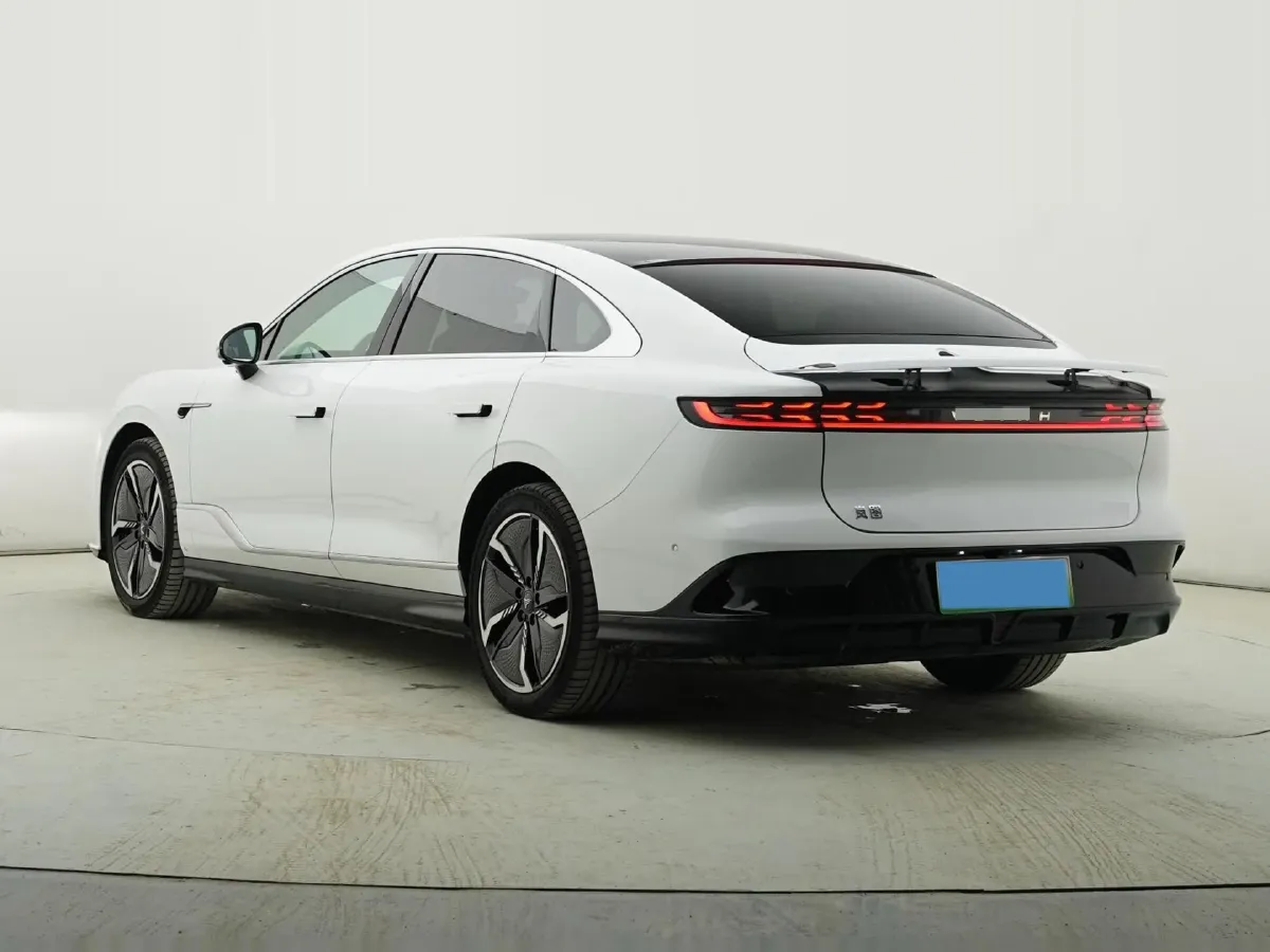 2023 Voyah ZhuiGuang BEV 82.11KWH,autocango,china used car exporter,china ev exporter,chinese used car exporter,chinese used ev exporter