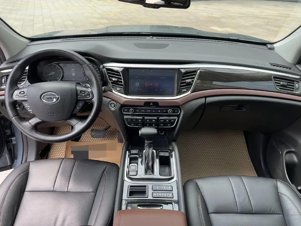 2017 GAC Trumpchi GS8 2.0T 201HP L4 6AT,autocango,china used car exporter,china ev exporter,chinese used car exporter,chinese used ev exporter