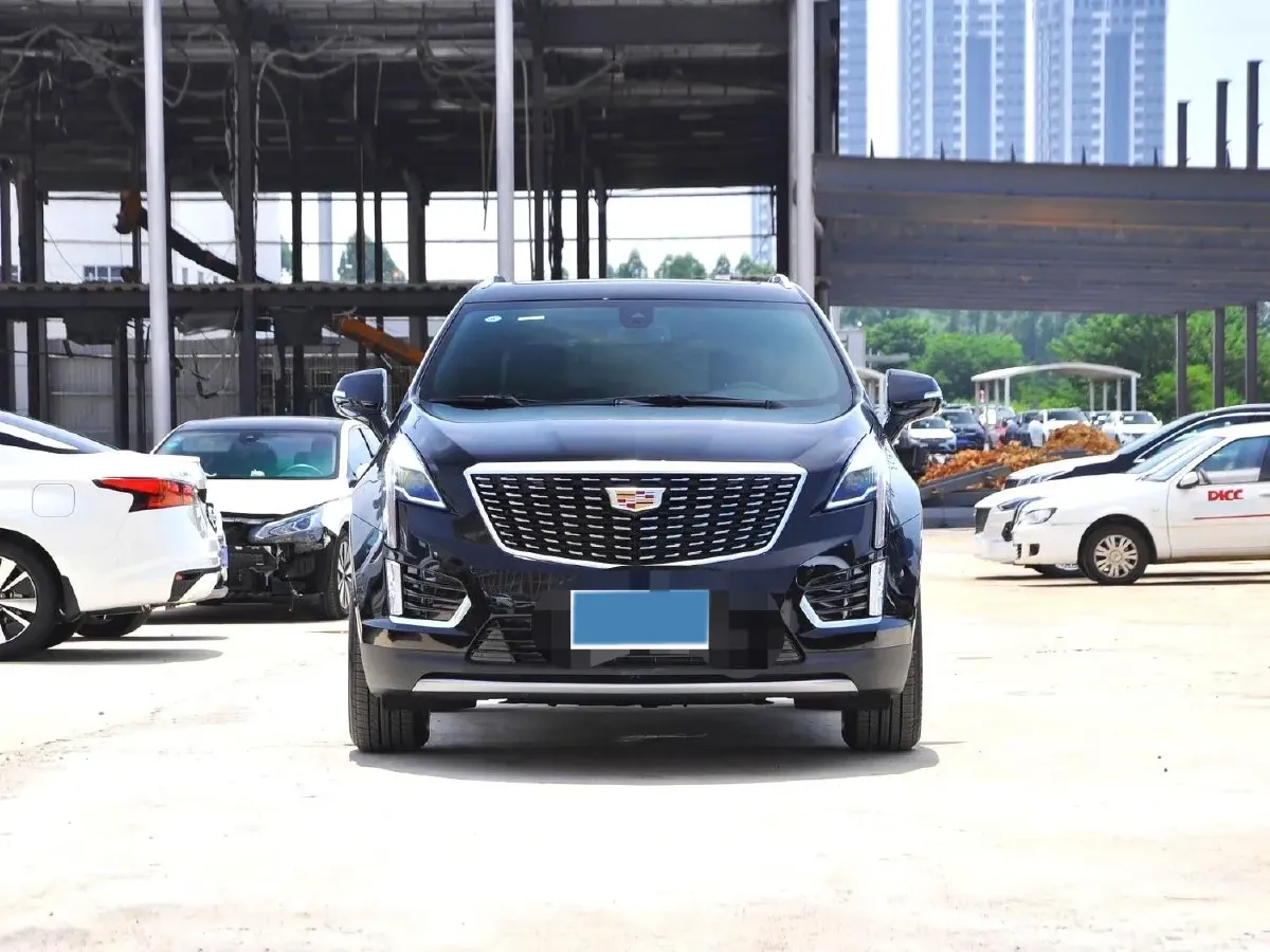 2022 Cadillac XT5 2.0T 237HP L4 9AT,autocango,china used car exporter,china ev exporter,chinese used car exporter,chinese used ev exporter