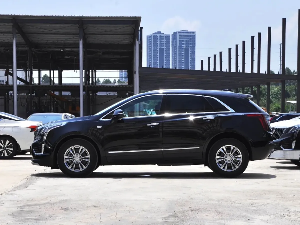2022 Cadillac XT5 2.0T 237HP L4 9AT,autocango,china used car exporter,china ev exporter,chinese used car exporter,chinese used ev exporter