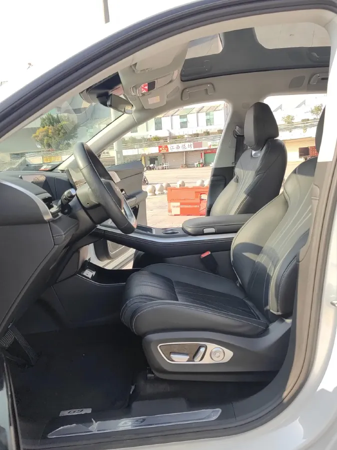 2022 Xpeng G9 BEV 78.2KWH,autocango,china used car exporter,china ev exporter,chinese used car exporter,chinese used ev exporter