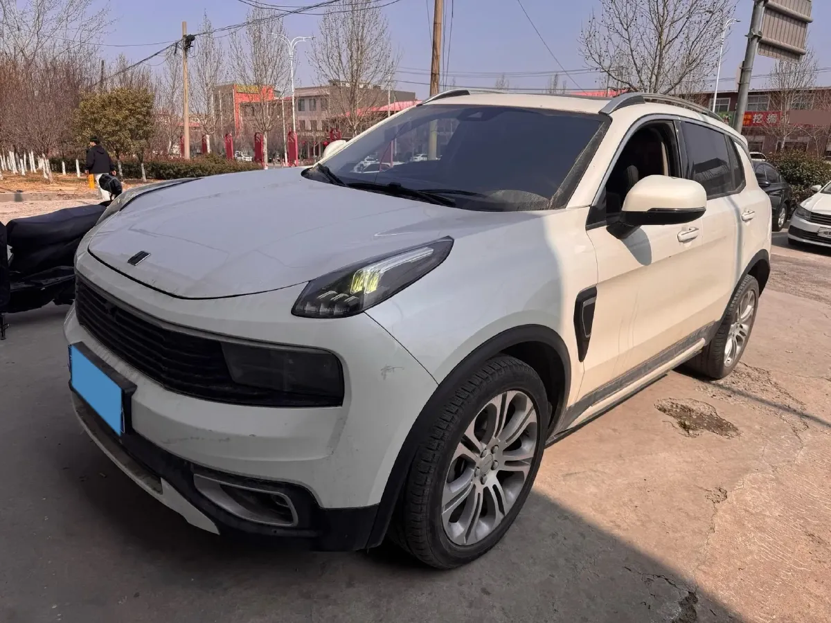 2019 Beijing BJ40 2.0T 218HP L4 6AT,autocango,china used car exporter,china ev exporter,chinese used car exporter,chinese used ev exporter