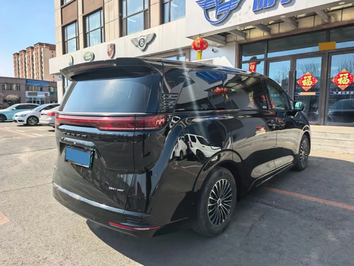 2024 Denza D9 1.5T 139HP L4 E-CVT PHEV 40KWH,autocango,china used car exporter,china ev exporter,chinese used car exporter,chinese used ev exporter