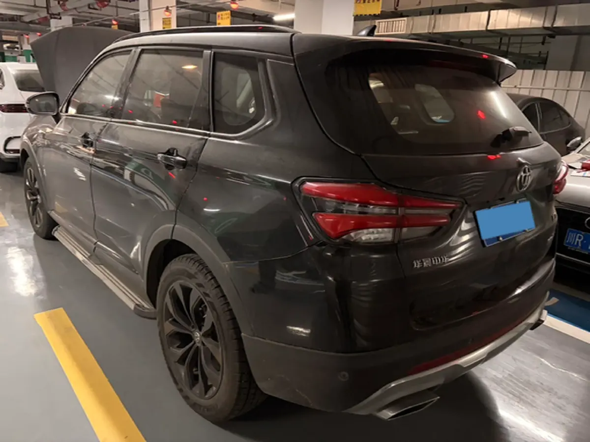 2019 Brilliance Auto V7 1.8T 231HP L4 7DCT,autocango,china used car exporter,china ev exporter,chinese used car exporter,chinese used ev exporter