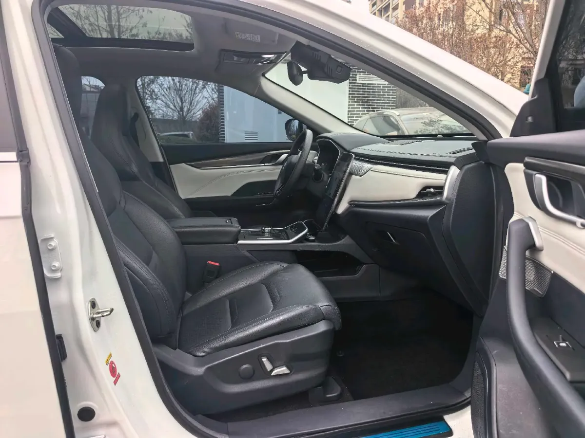 2018 Weltmeister EX5 BEV 52.56KWH,autocango,china used car exporter,china ev exporter,chinese used car exporter,chinese used ev exporter