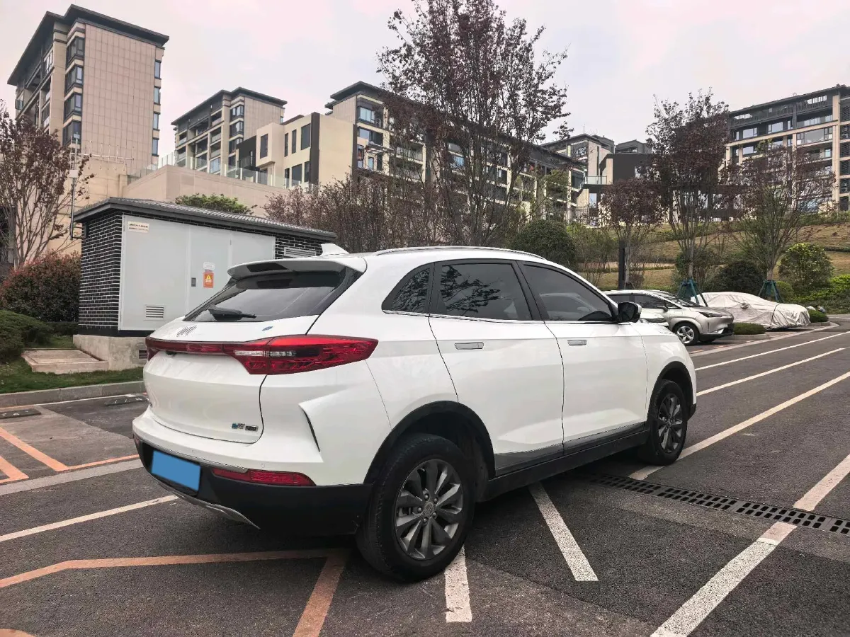 2018 Weltmeister EX5 BEV 52.56KWH,autocango,china used car exporter,china ev exporter,chinese used car exporter,chinese used ev exporter