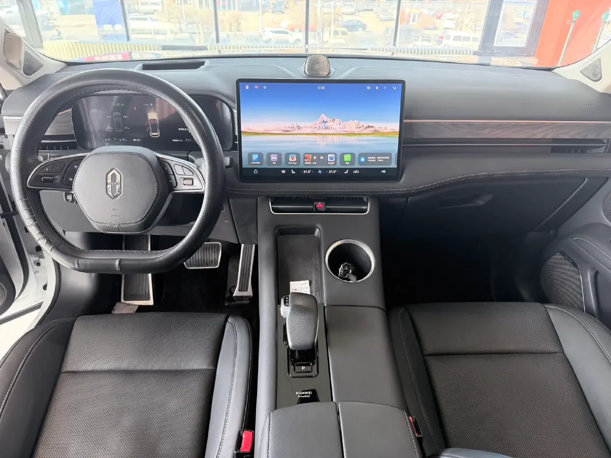 2022 Isuzu Mu-X 2.0T 220HP L4 8AT,autocango,china used car exporter,china ev exporter,chinese used car exporter,chinese used ev exporter