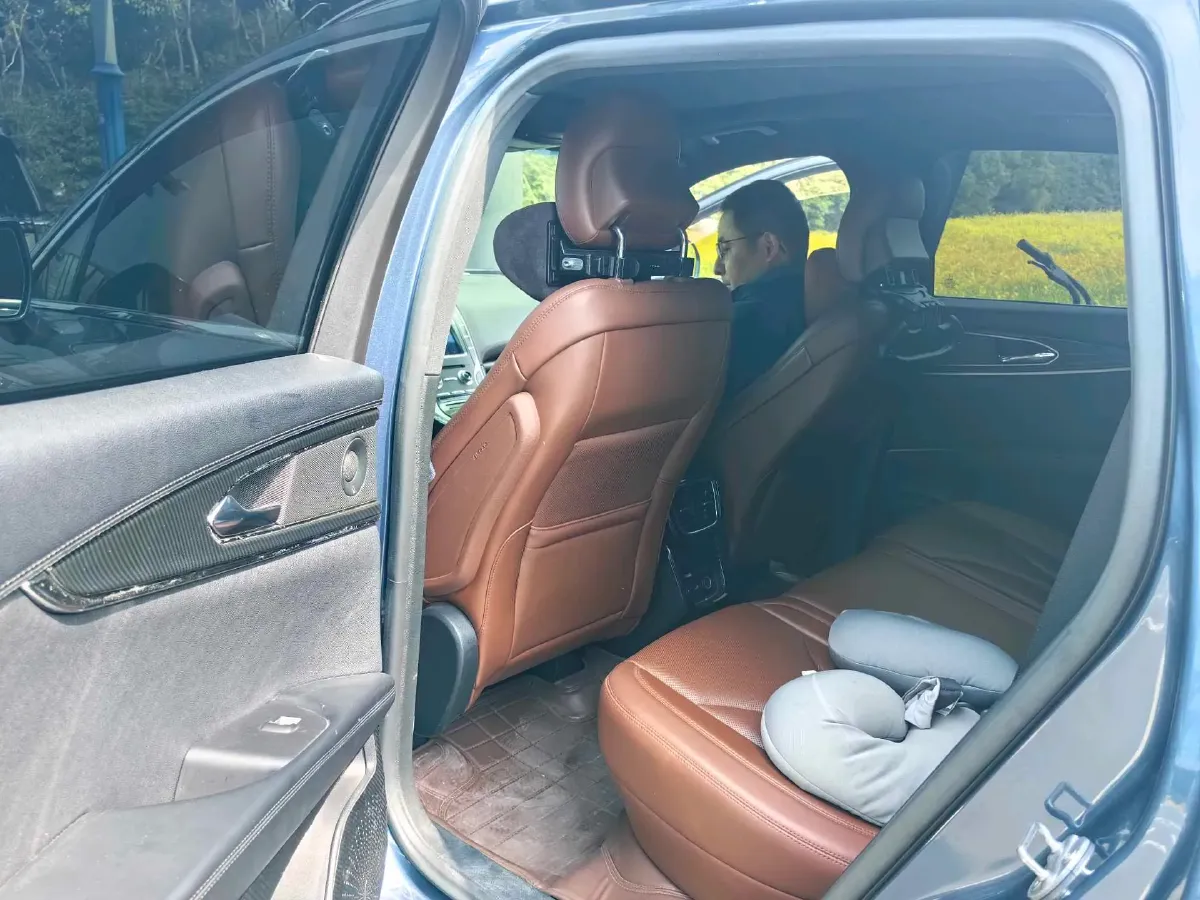 2019 Lincoln Nautilus 2.0T 235HP L4 8AT,autocango,china used car exporter,china ev exporter,chinese used car exporter,chinese used ev exporter