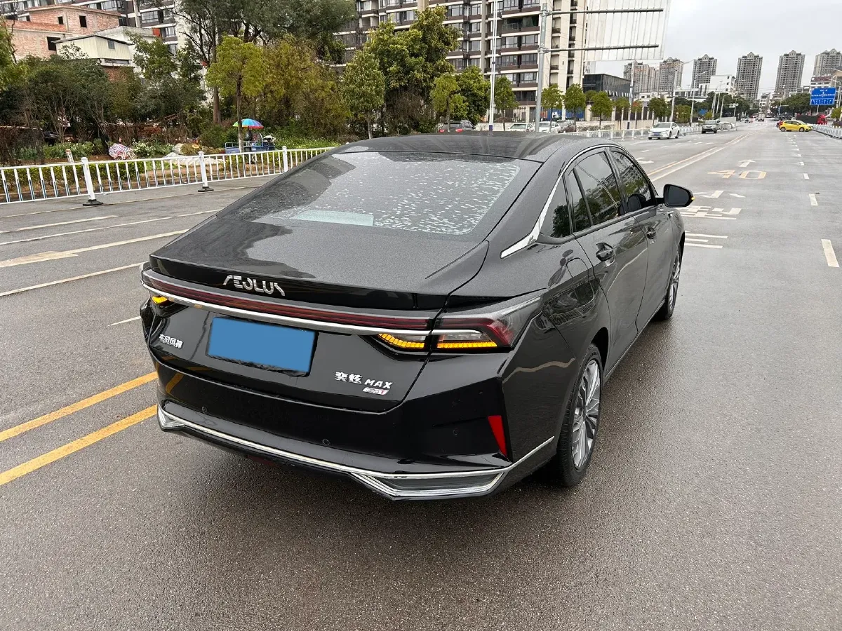 2021 DongFeng Aeolus YiXuan MAX 1.5T 190HP L4 7DCT,autocango,china used car exporter,china ev exporter,chinese used car exporter,chinese used ev exporter