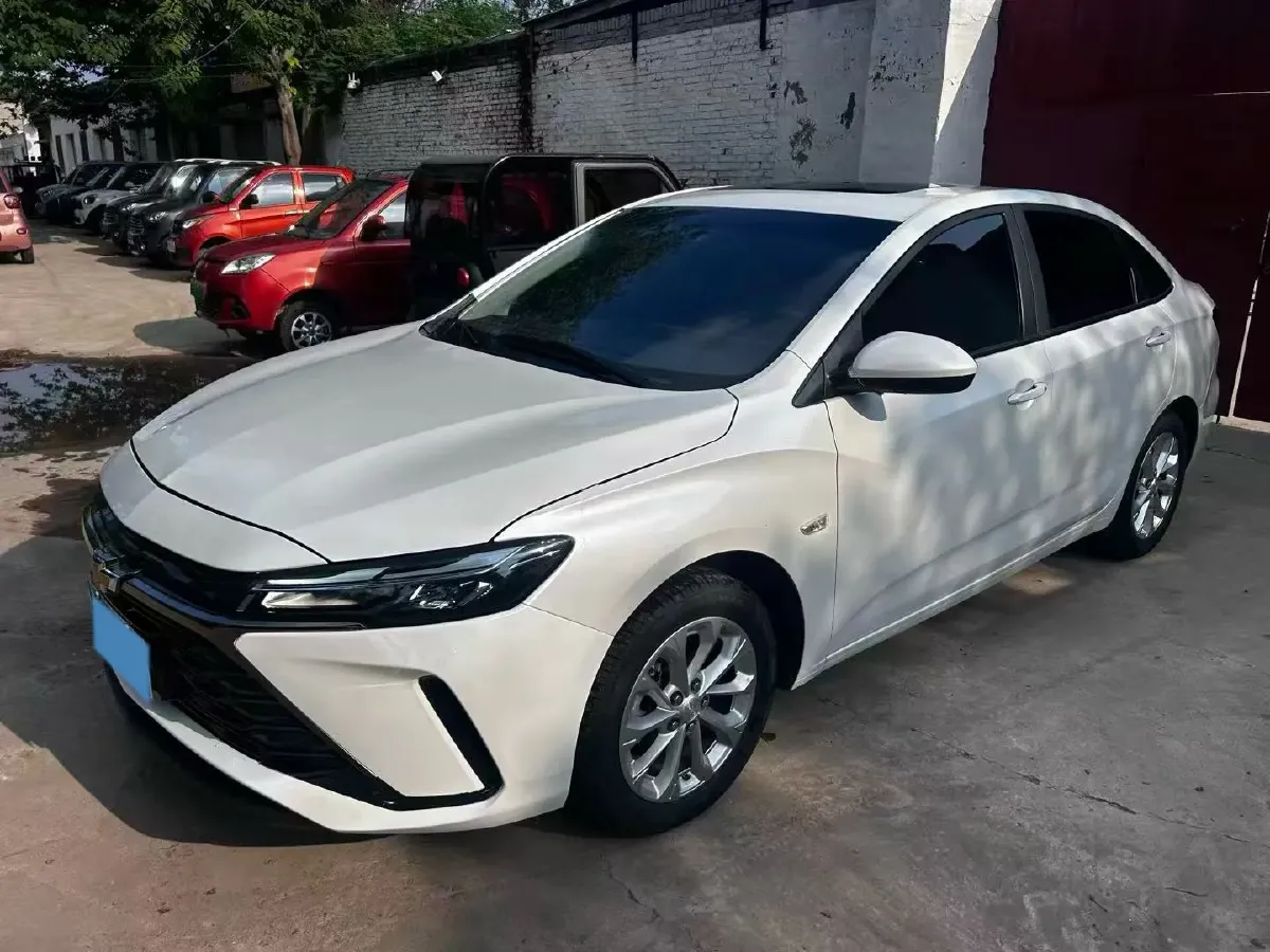 2024 Chevrolet Monza 1.5L 113HP L4 6DCT,autocango,china used car exporter,china ev exporter,chinese used car exporter,chinese used ev exporter