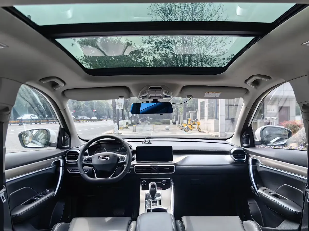 2019 Geely Coolray 1.5T 177HP L3 7DCT,autocango,china used car exporter,china ev exporter,chinese used car exporter,chinese used ev exporter