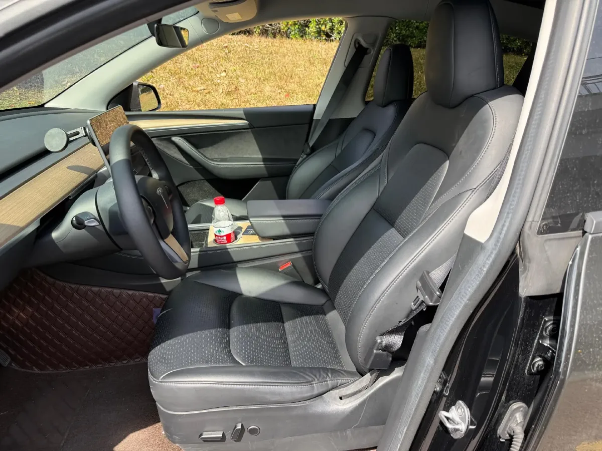 2022 Tesla Model Y BEV 60KWH,autocango,china used car exporter,china ev exporter,chinese used car exporter,chinese used ev exporter