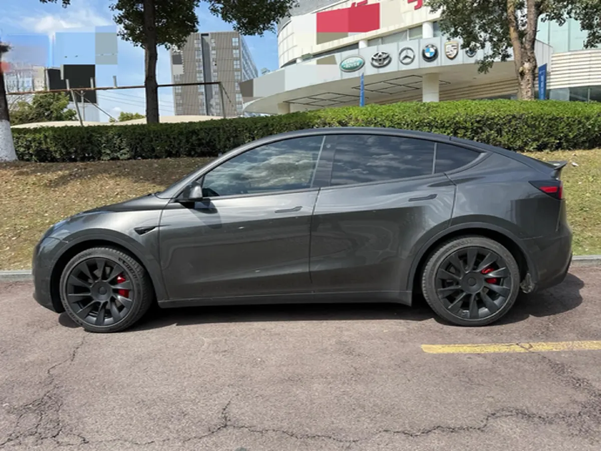 2022 Tesla Model Y BEV 60KWH,autocango,china used car exporter,china ev exporter,chinese used car exporter,chinese used ev exporter
