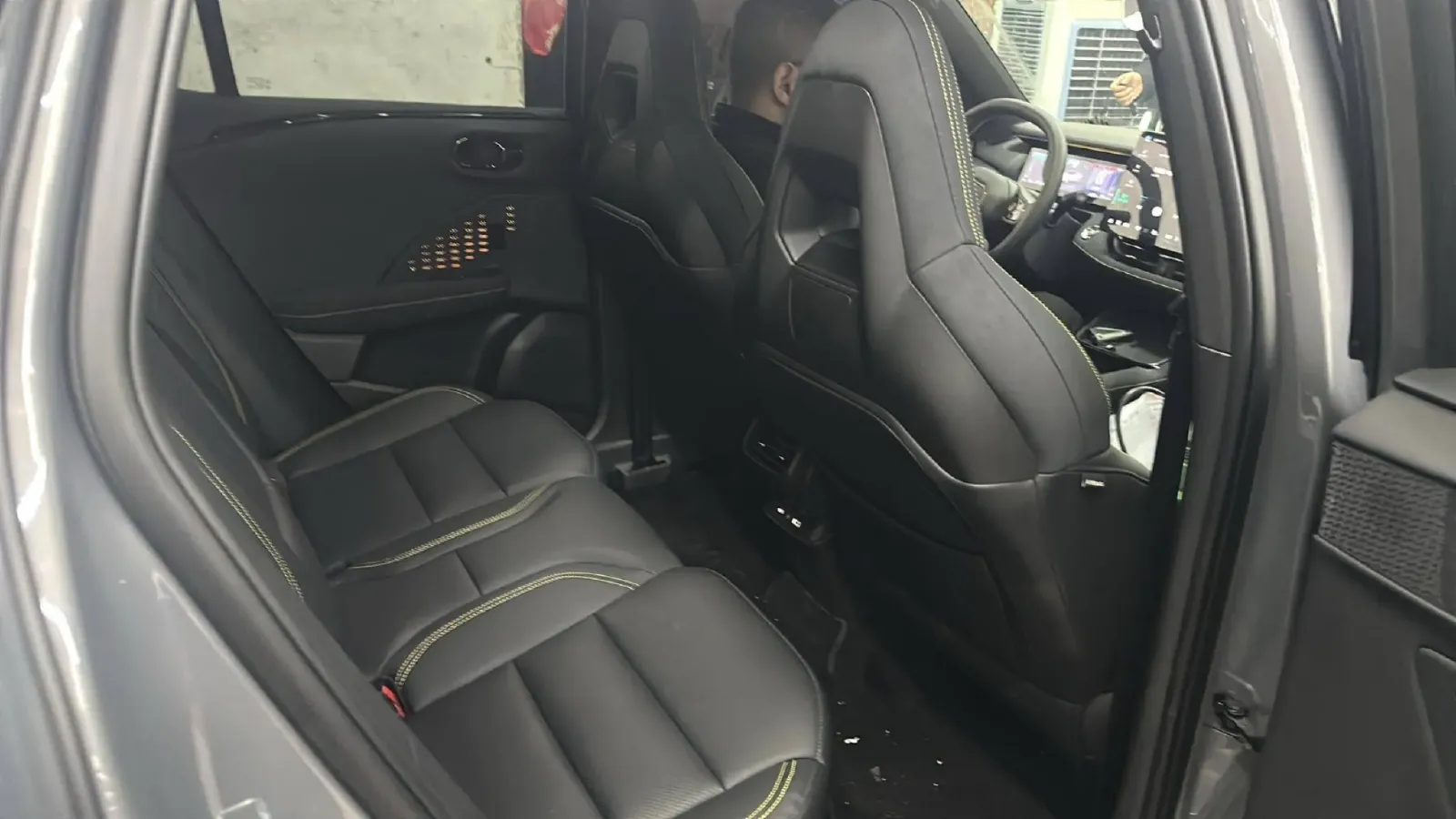 2025 LYNK&CO 06 1.5T 181HP L4 7DCT,autocango,china used car exporter,china ev exporter,chinese used car exporter,chinese used ev exporter