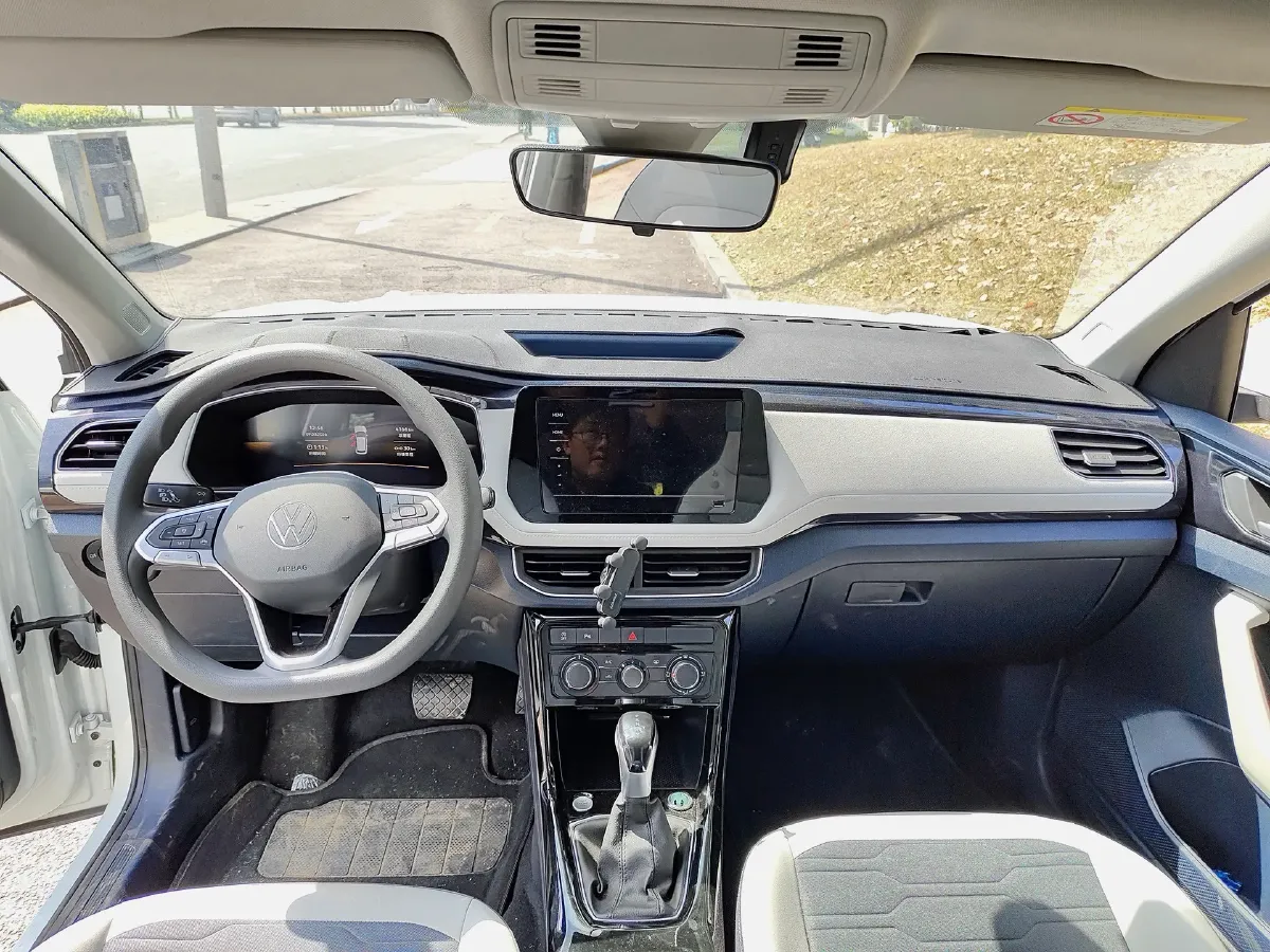 2025 Volkswagen Tharu 1.5L 110HP L4 6AT,autocango,china used car exporter,china ev exporter,chinese used car exporter,chinese used ev exporter