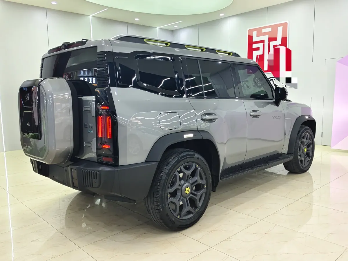 2024 Jetour ShanHai TravellerC-DM 1.5T 156HP L4 3DHT PHEV 43.24KWH,autocango,china used car exporter,china ev exporter,chinese used car exporter,chinese used ev exporter