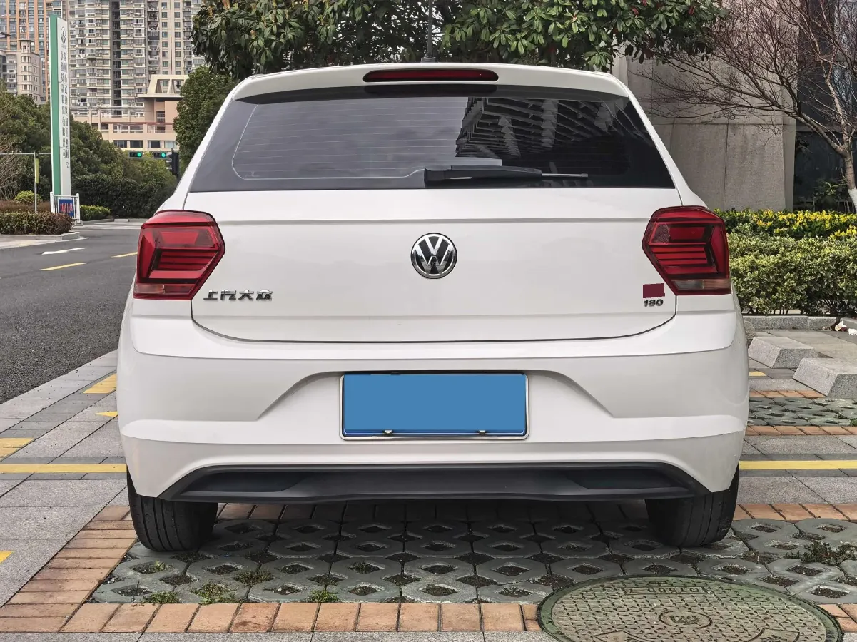 2019 Volkswagen Polo 1.5L 113HP L4 6AT,autocango,china used car exporter,china ev exporter,chinese used car exporter,chinese used ev exporter