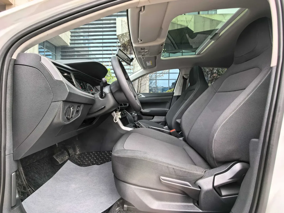 2019 Volkswagen Polo 1.5L 113HP L4 6AT,autocango,china used car exporter,china ev exporter,chinese used car exporter,chinese used ev exporter