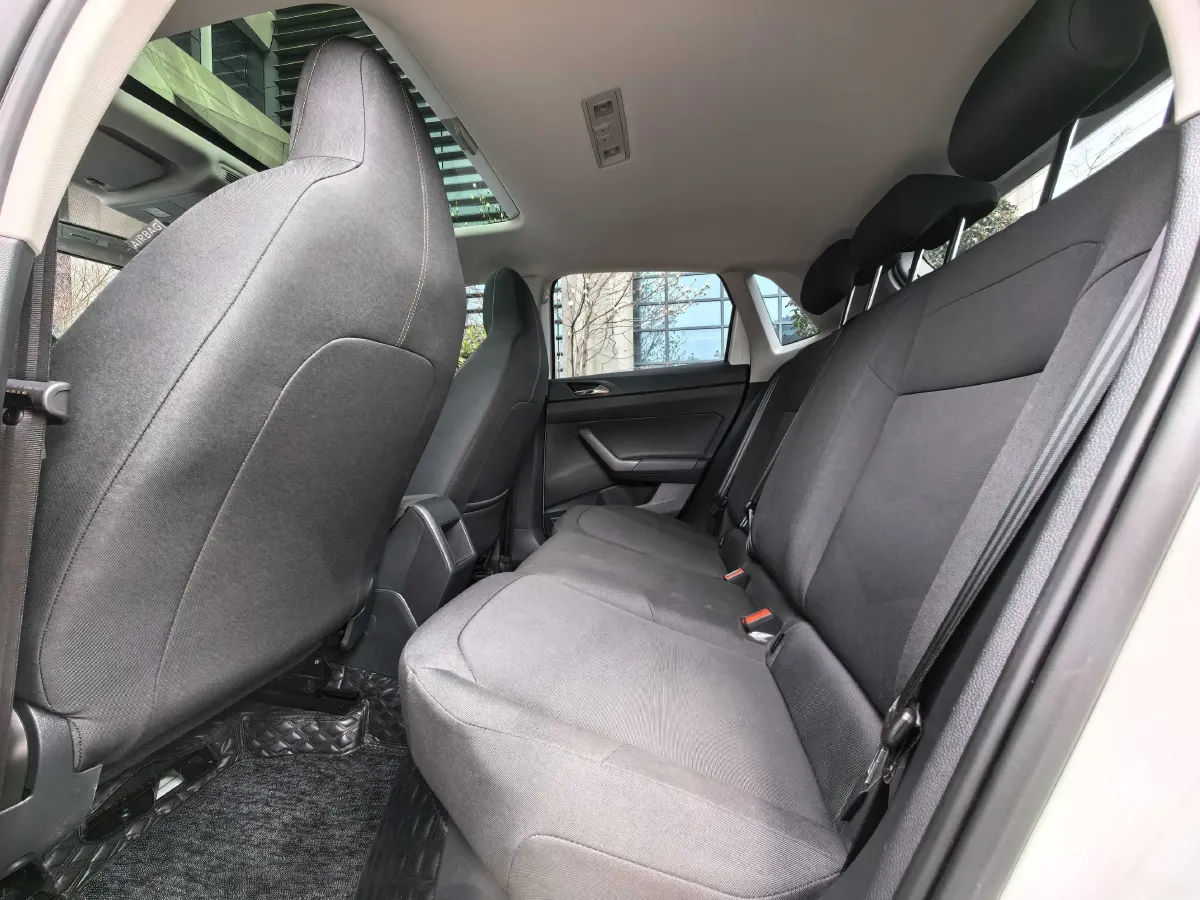 2019 Volkswagen Polo 1.5L 113HP L4 6AT,autocango,china used car exporter,china ev exporter,chinese used car exporter,chinese used ev exporter