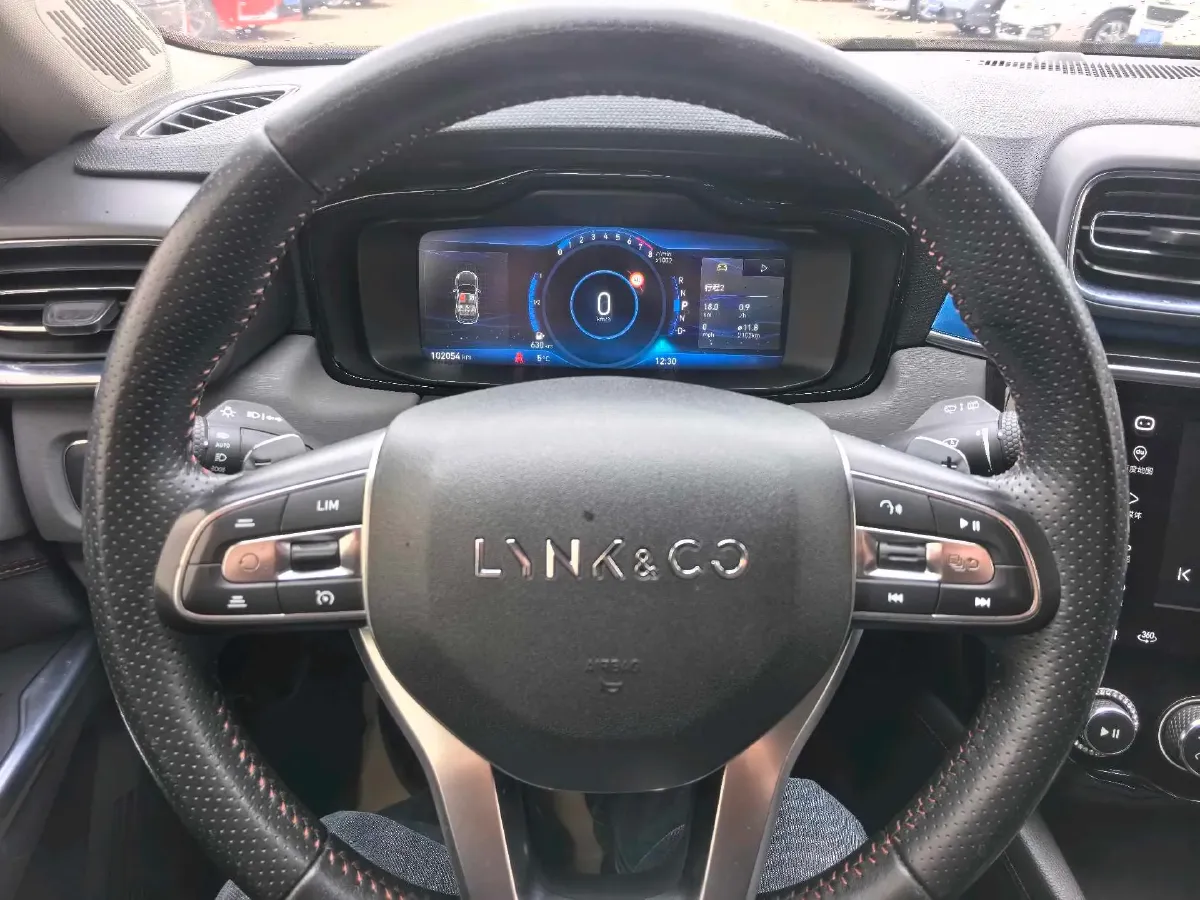 2018 Toyota C-HR 2.0L 171HP L4 CVT,autocango,china used car exporter,china ev exporter,chinese used car exporter,chinese used ev exporter