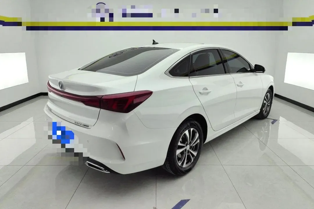 2025 ChangAn Eado 1.4T 160HP L4 7DCT,autocango,china used car exporter,china ev exporter,chinese used car exporter,chinese used ev exporter