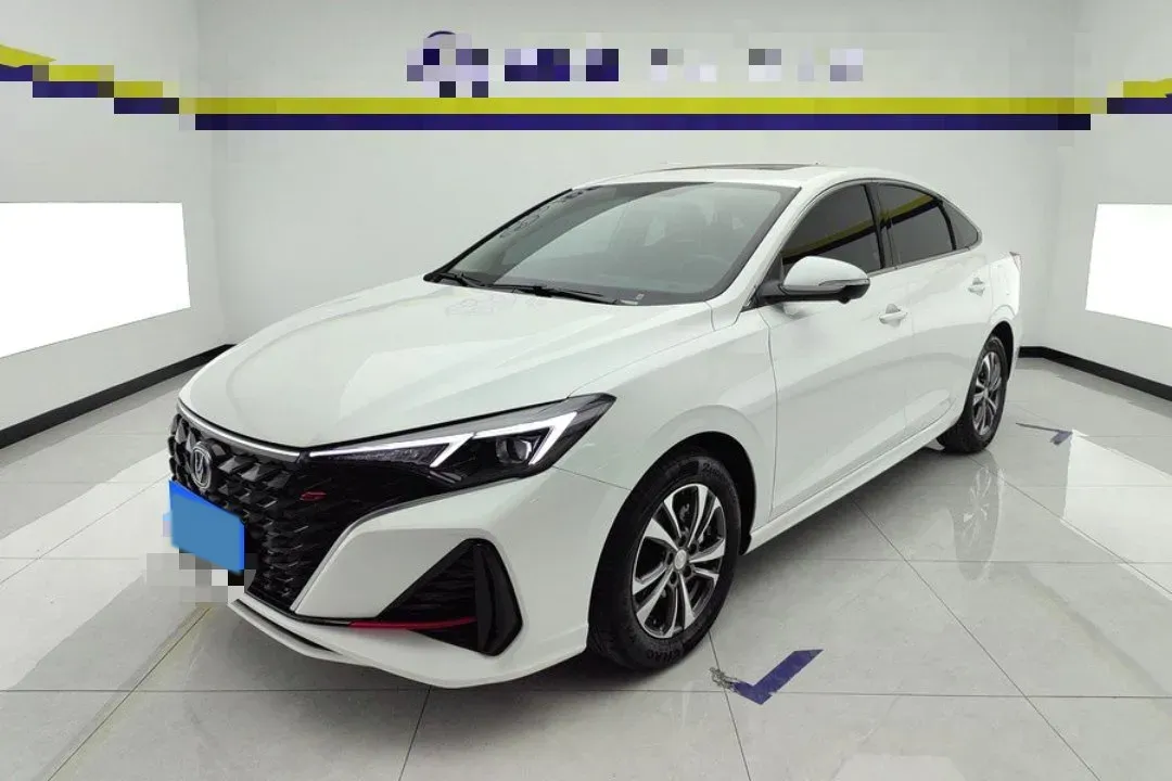 2025 ChangAn Eado 1.4T 160HP L4 7DCT,autocango,china used car exporter,china ev exporter,chinese used car exporter,chinese used ev exporter