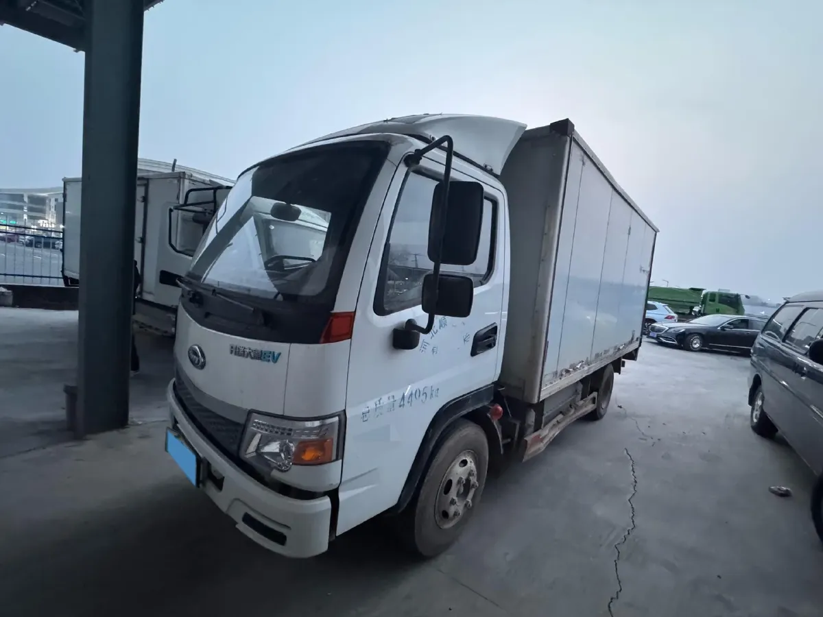 2018 Roewe RX5 2.0T 220HP L4 6DCT,autocango,china used car exporter,china ev exporter,chinese used car exporter,chinese used ev exporter