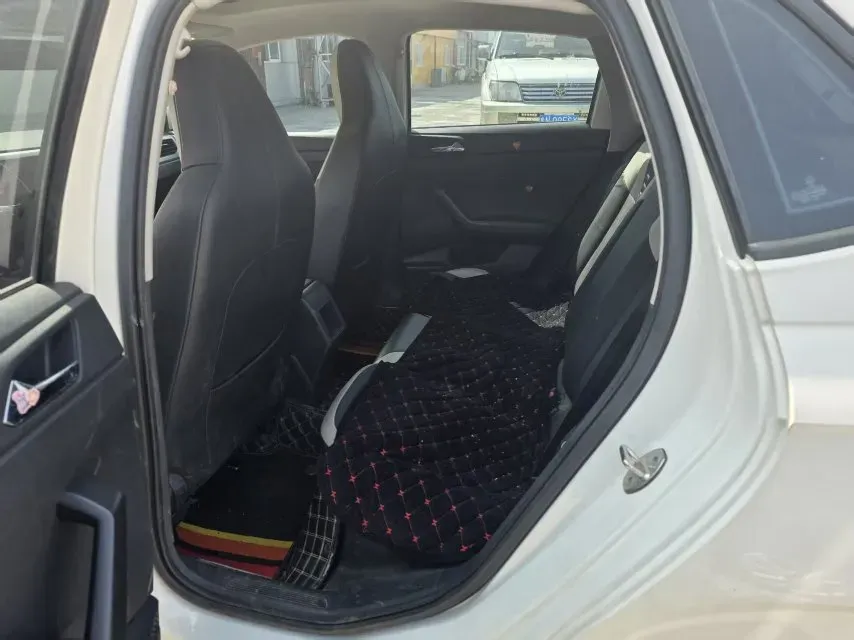 2019 Volkswagen Polo 1.5L 113HP L4 6AT,autocango,china used car exporter,china ev exporter,chinese used car exporter,chinese used ev exporter