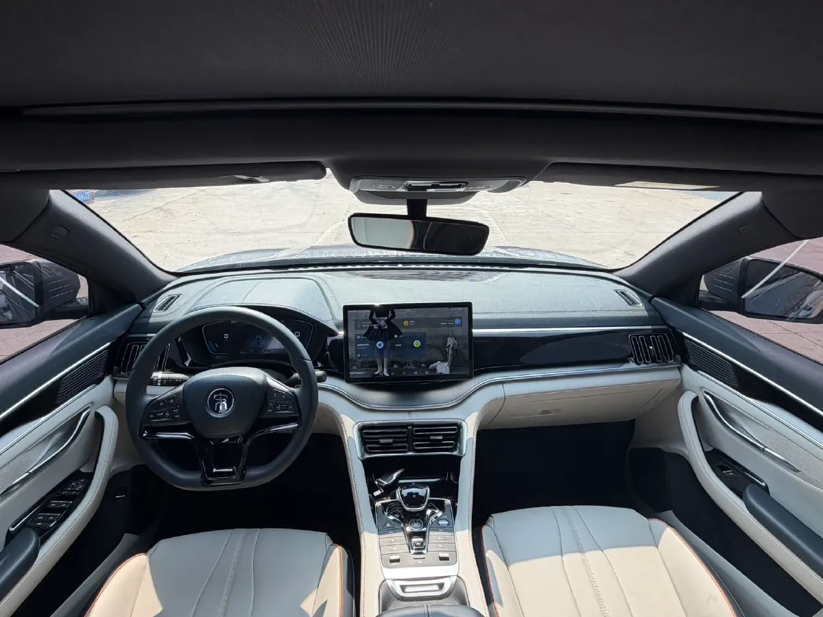 2022 Hyundai Tucson 2.0L 150HP L4 6AT Hybrid,autocango,china used car exporter,china ev exporter,chinese used car exporter,chinese used ev exporter