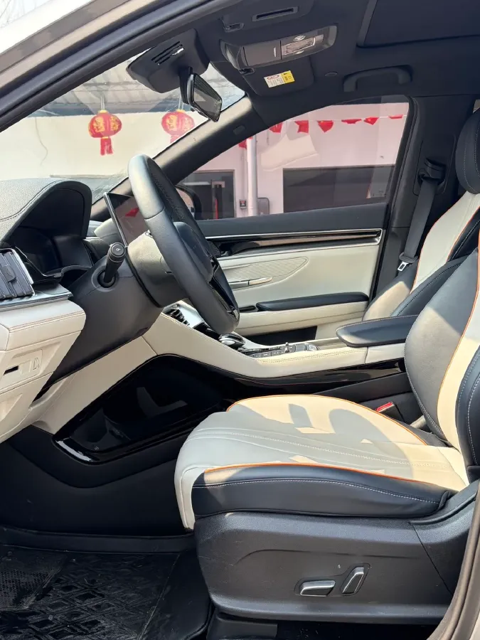 2022 Hyundai Tucson 2.0L 150HP L4 6AT Hybrid,autocango,china used car exporter,china ev exporter,chinese used car exporter,chinese used ev exporter